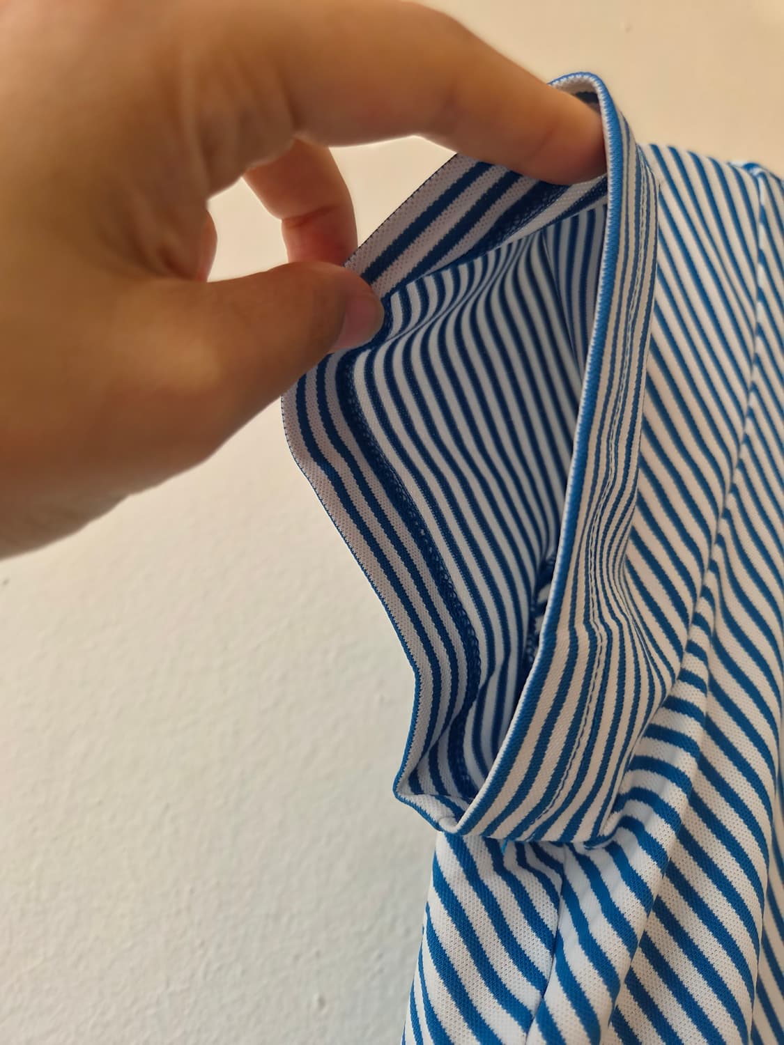 루이까스텔 여성 블루스트라이프 PK반팔카라티셔츠 95사이즈 상품이미지5