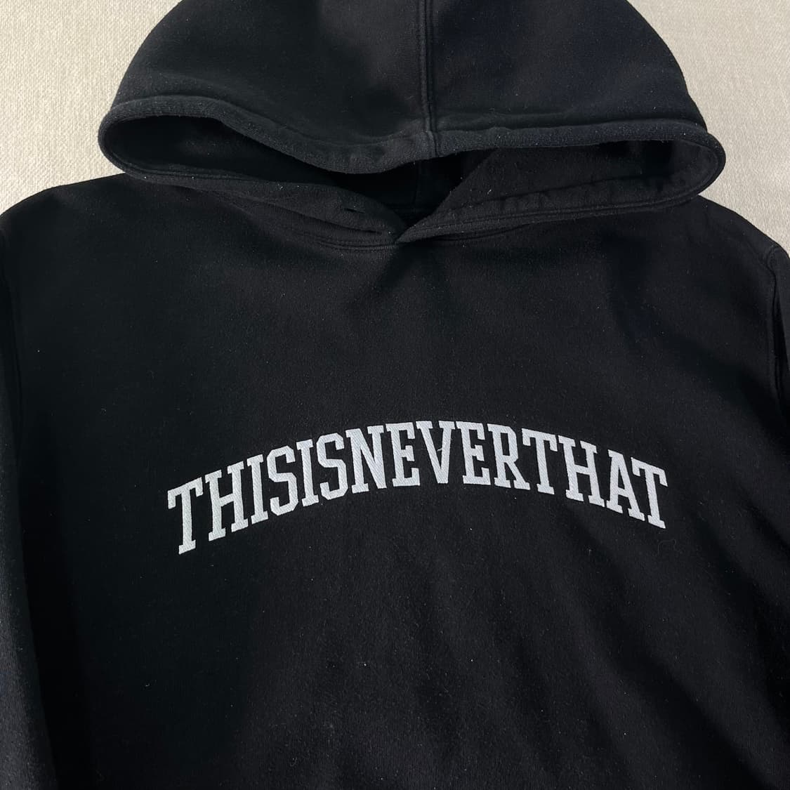 100 디스이즈네버댓 빅로고 후드티 상품이미지2