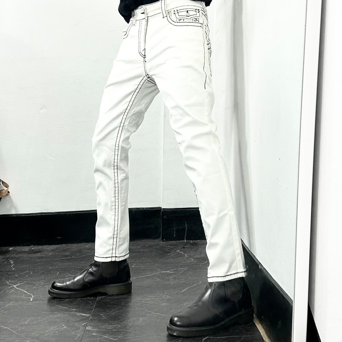 트루릴리전 화이트 팬츠 상품이미지3