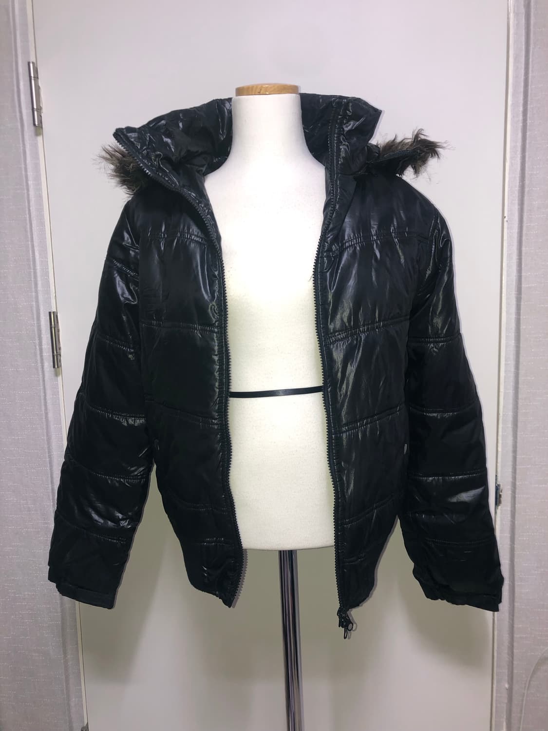 빈티지 후드 에코퍼 유광 숏패딩 y2k 그런지 펑크 상품이미지5