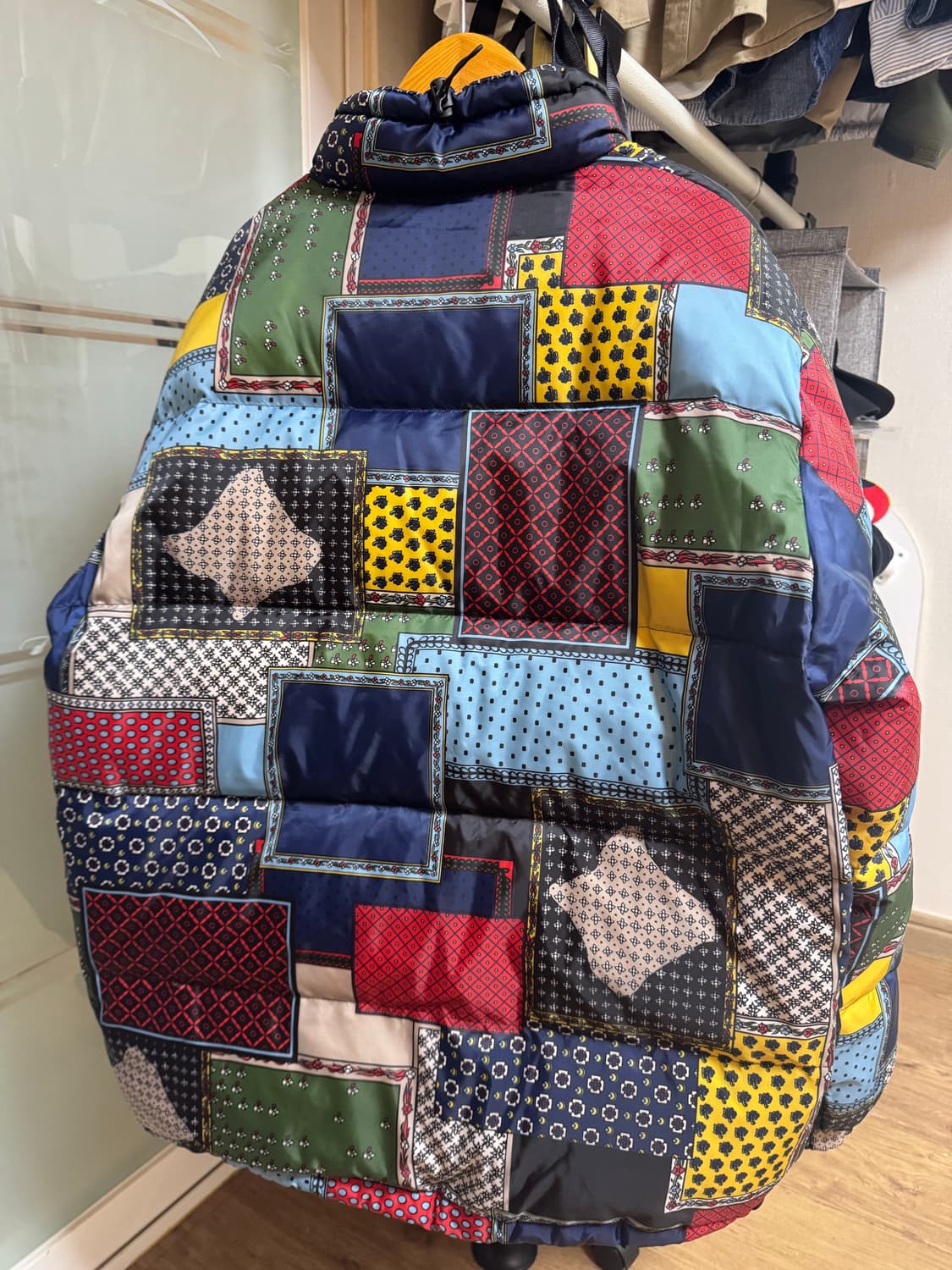 [L]스투시 패치워크 다운패딩 상품이미지3