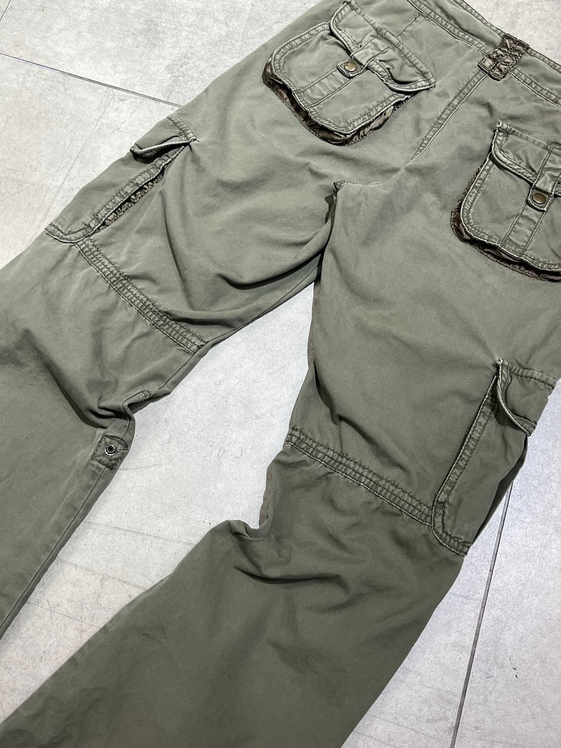 일본 빈티지 카키 세미 부츠컷 카고 팬츠 상품이미지7