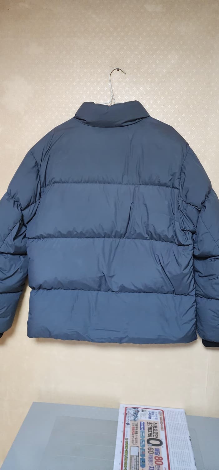 뉴발란스 남성 액티브 숏 구스 패딩 블랙xl 상태굿 상품이미지3