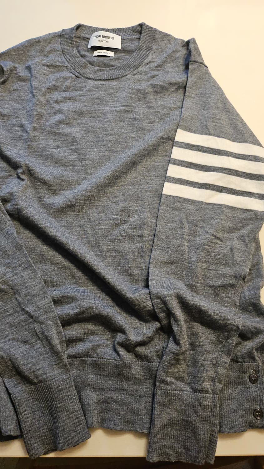 톰브라운 니트 상품이미지1