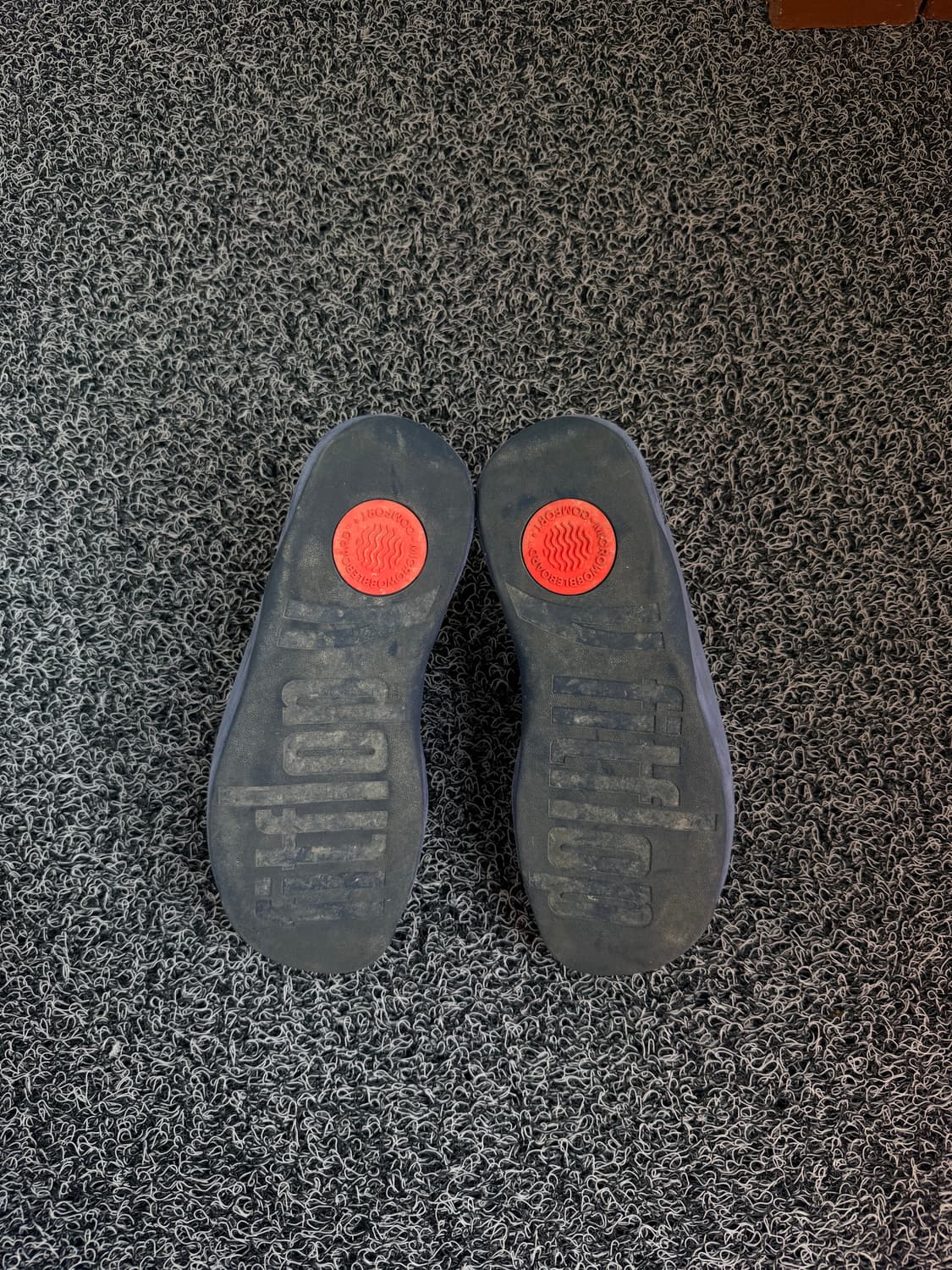 핏플랍(FitFlop) 블루 스웨이드 슬링백 클로그 상품이미지5