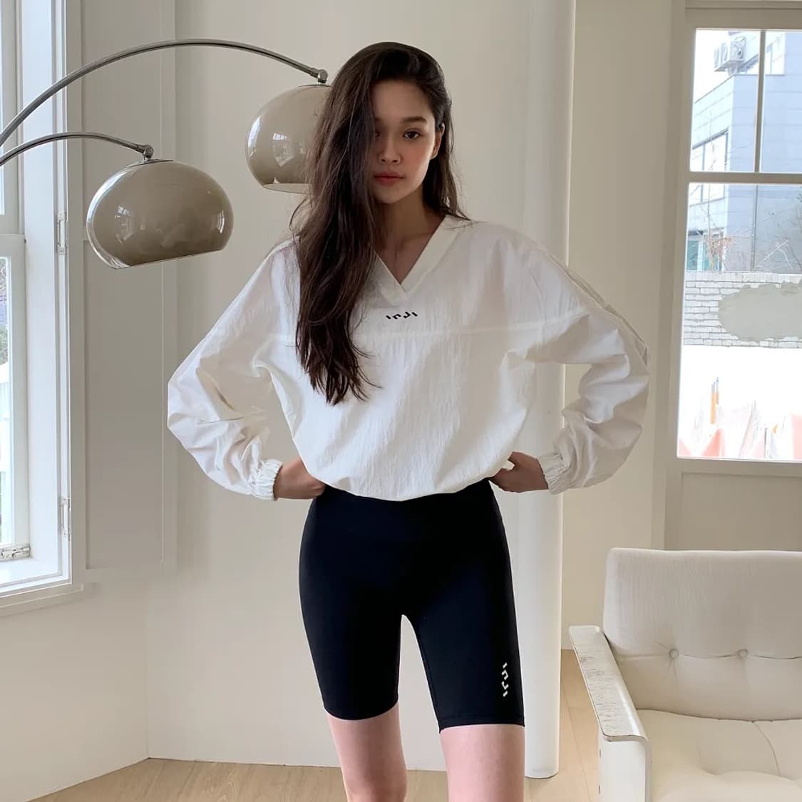 인지액티브 나일론 브이넥 스웻셔츠 아이보리 상품이미지2