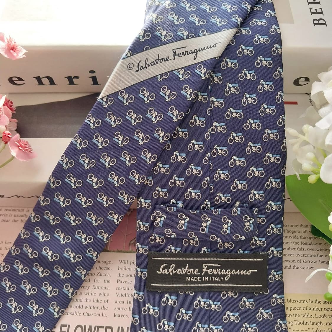 페라가모 실크 네이비 바이크 패턴 넥타이 8cm B등급 k1666 상품이미지6