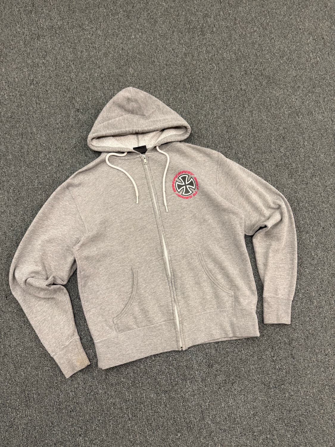 OS)인디펜던트 빈티지 그레이 프린팅 후드집업 상품이미지3