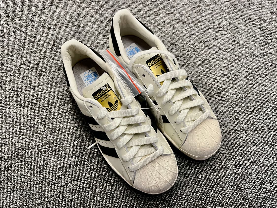 [220] 아디다스 슈퍼스타 80s 디럭스 빈티지화이트블랙 새제품  상품이미지3