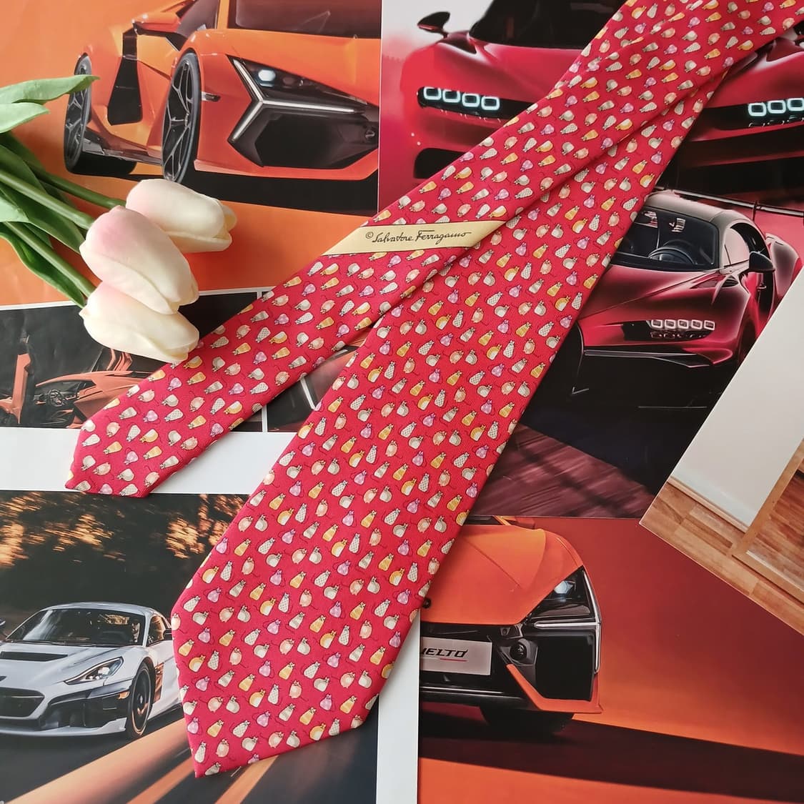 페라가모 실크 고양이 패턴 넥타이 8.6cm A+등급 A18885

 상품이미지3