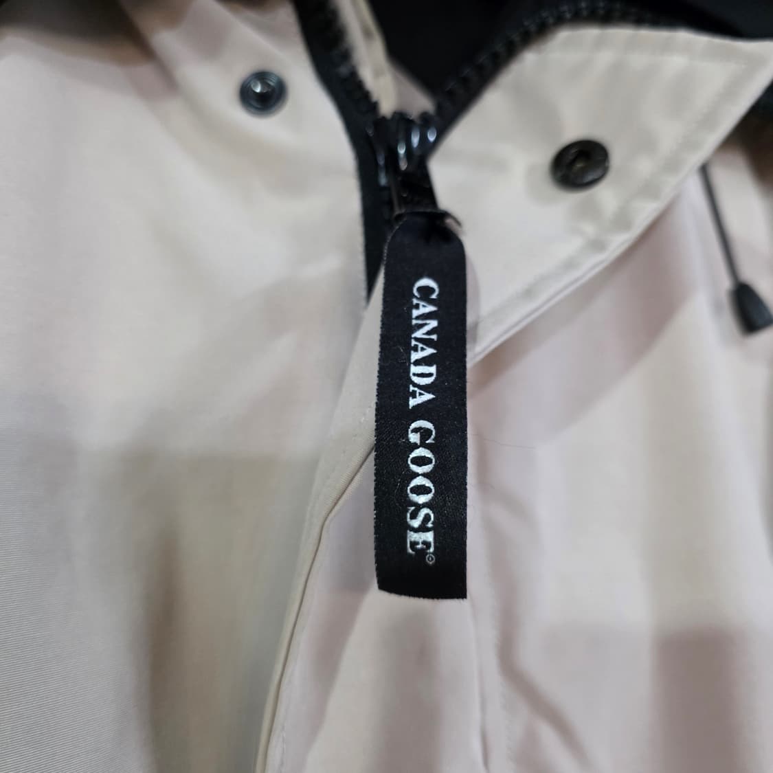 캐나다구스 아이보리 여성 칠리왁 숏패딩 S 상품이미지3