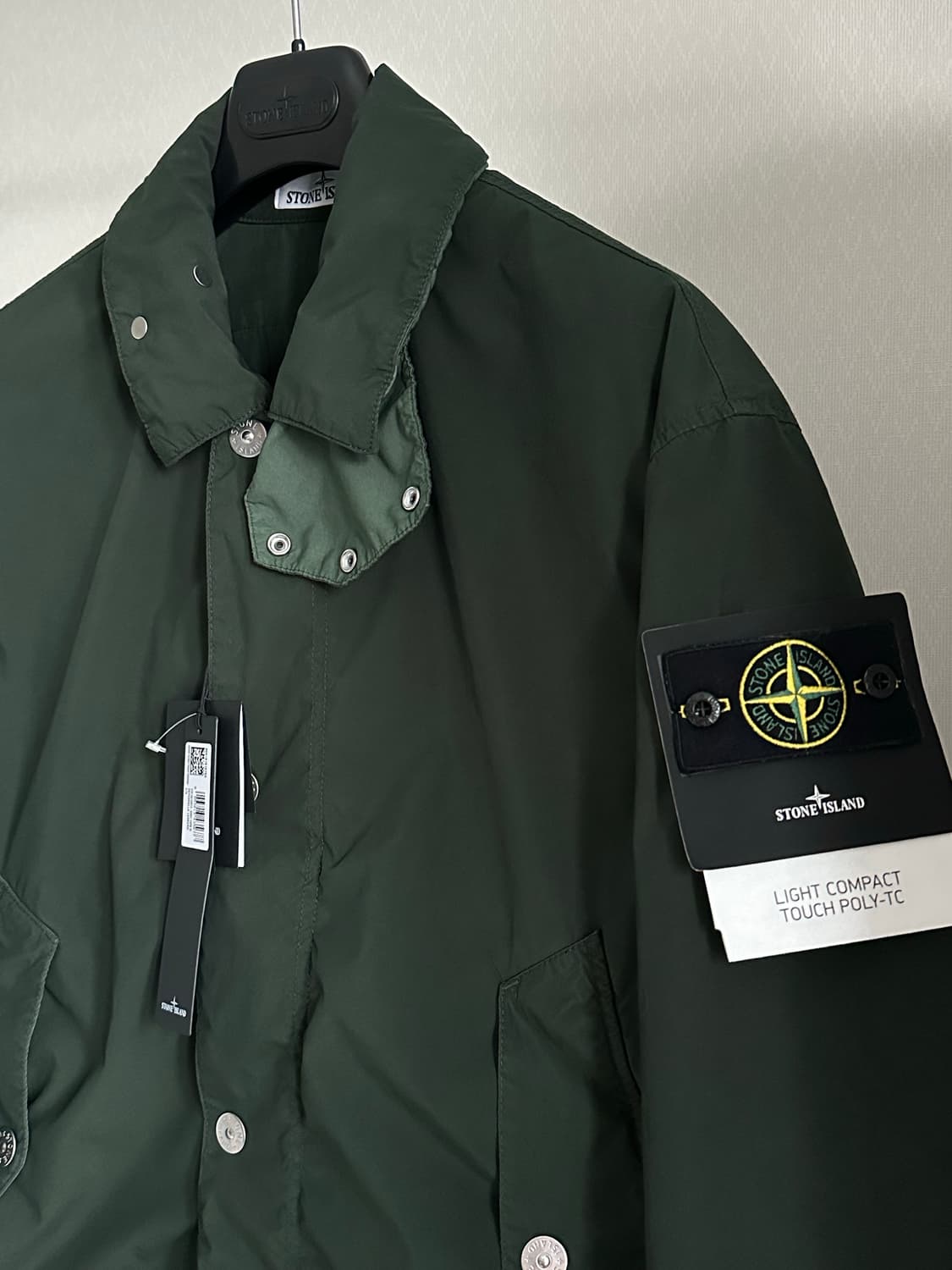 스톤아일랜드 라이트 컴팩트 poly-tc 자켓 25fw M(100) 상품이미지2