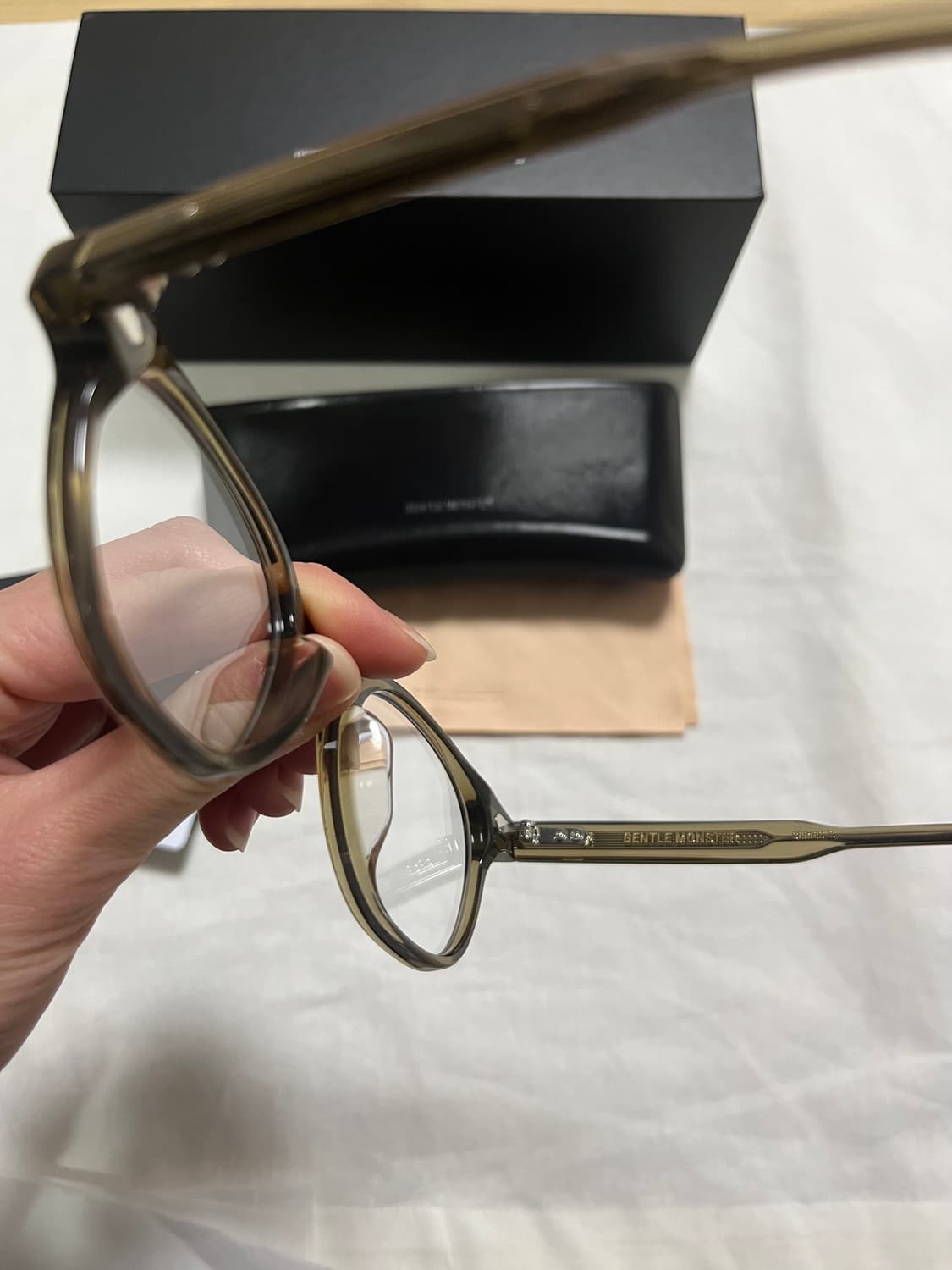 젠틀몬스터 EDDY A-KC1 Full box 상품이미지5