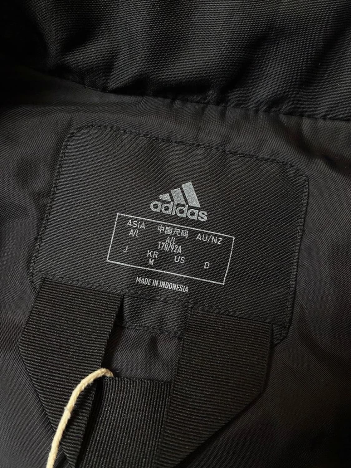 아디다스 20ss ZNE 크롭 봄버 블루종 PN6440 상품이미지6