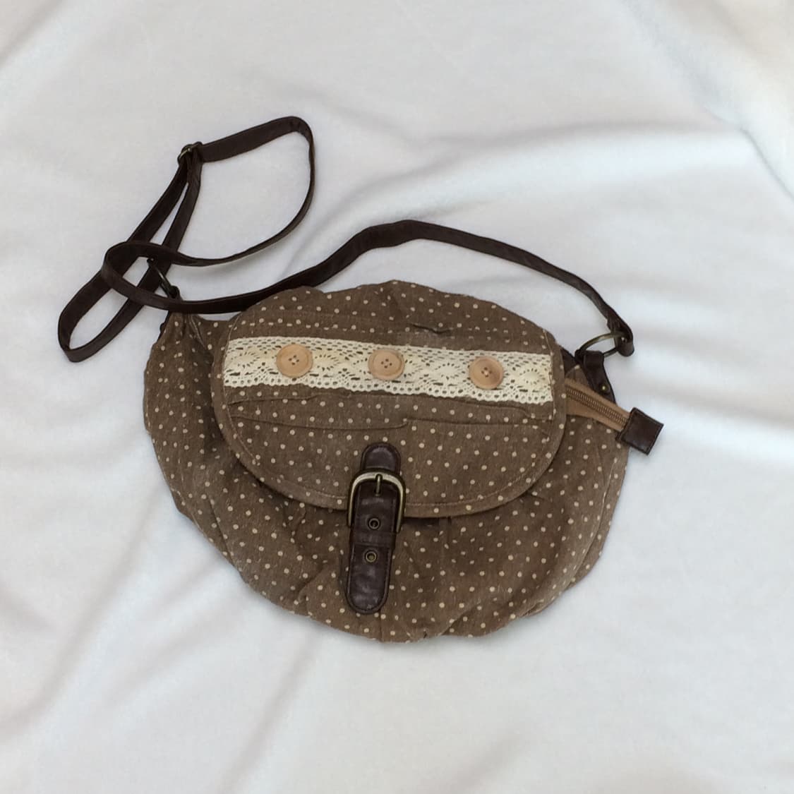 대장 웜톤도트우드단추 크로스백 상품이미지1