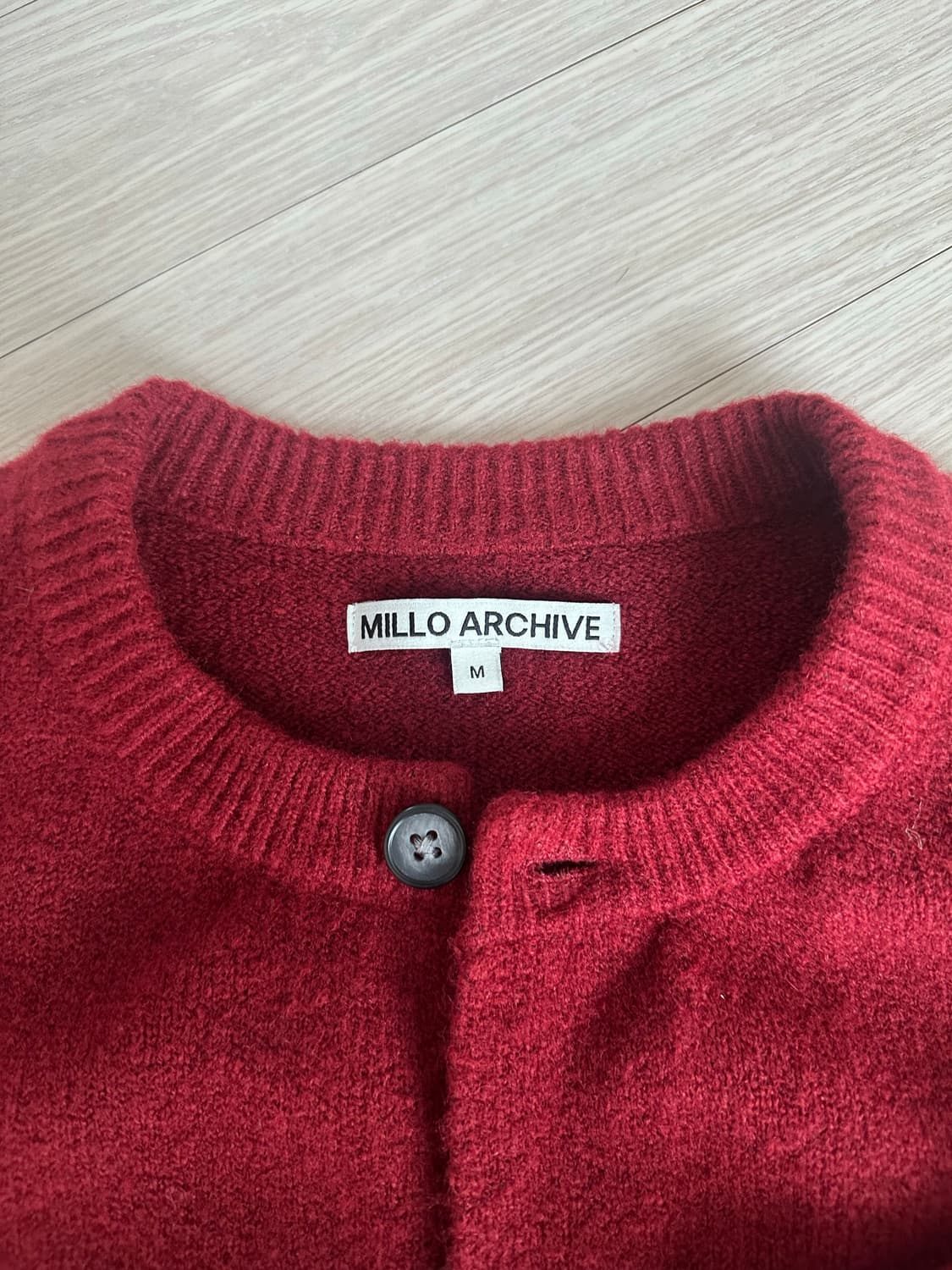 밀로아카이브 크롭 가디건 상품이미지3