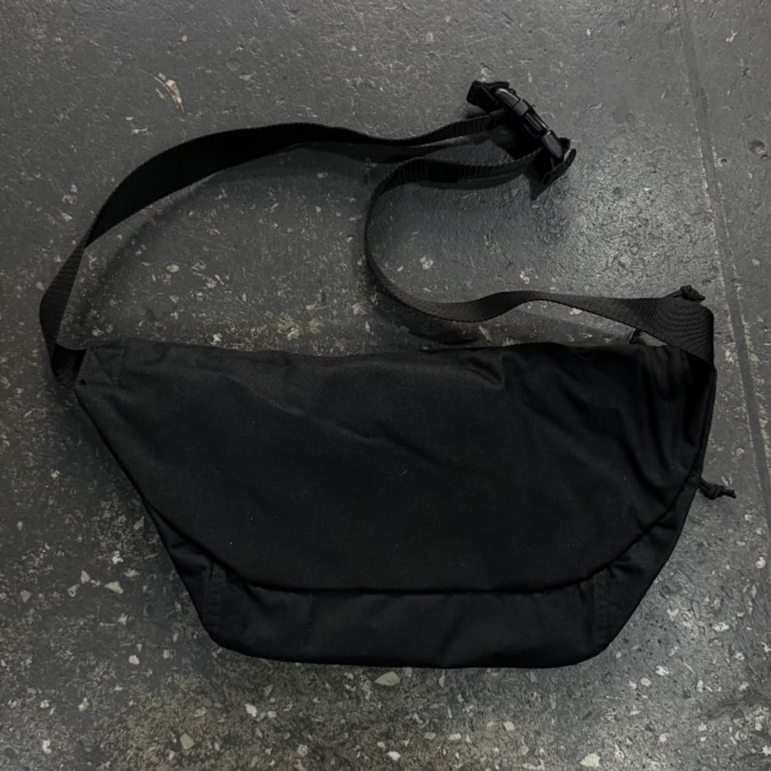 나이키 크로스백 상품이미지3