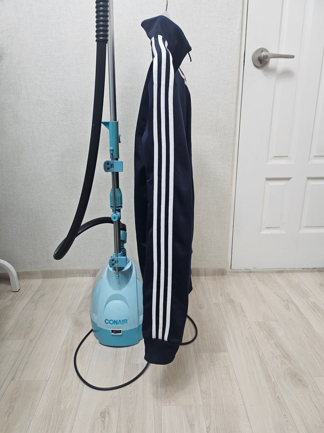 (110~115)3XL☆초대장급☆아디다스 에센셜3st[네이비] 트랙탑져지 상품이미지5