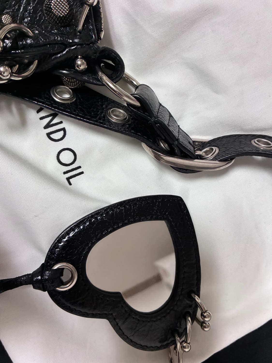 발렌시아가 피어싱 르카골 상품이미지2