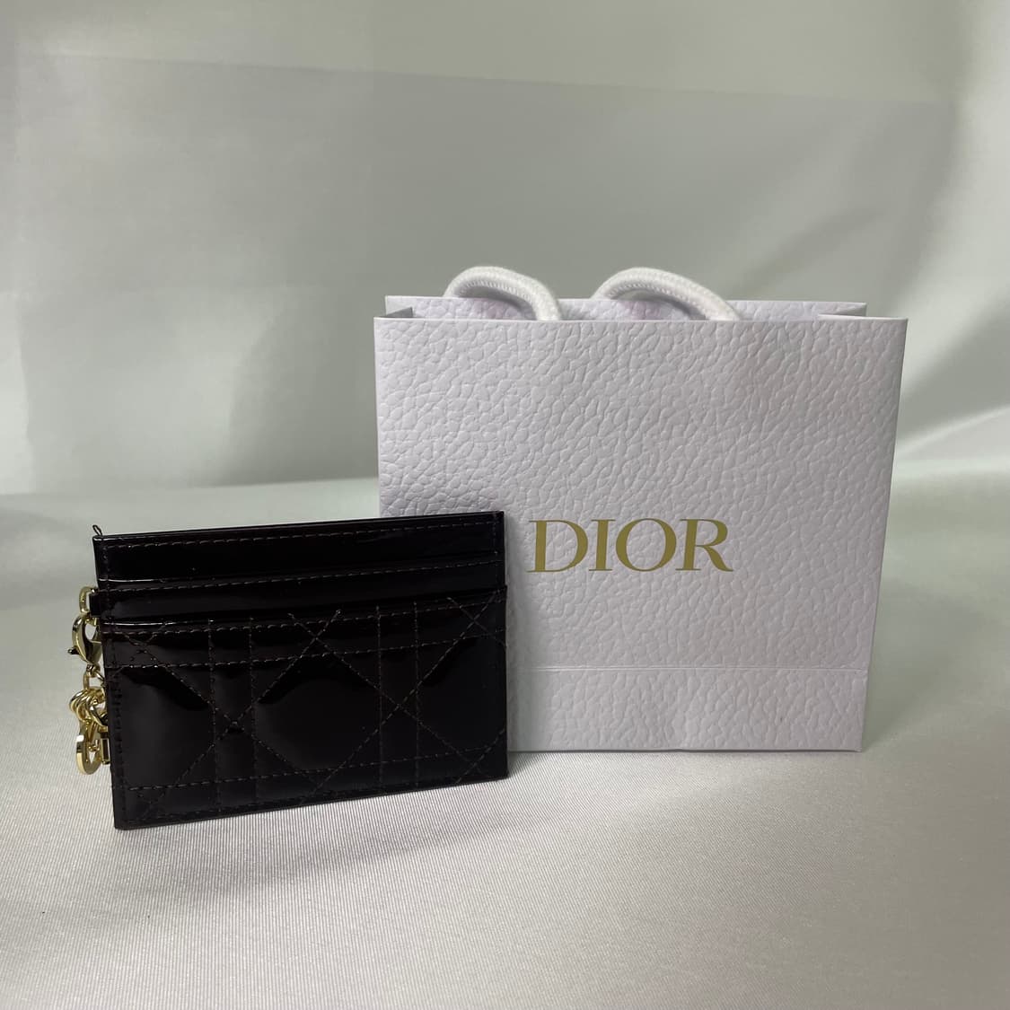 디올 레이디 페이던트 카드지갑 버건디 S급 상품이미지9