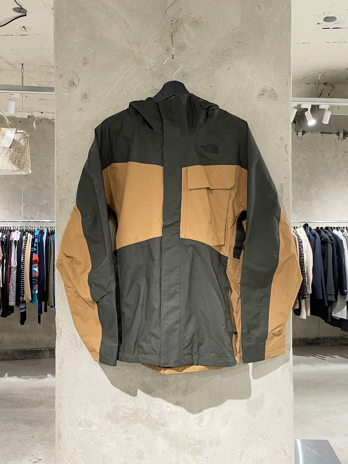 노스페이스 카키 하이벤트 벤틸레이션 윈드 브레이커 상품이미지1