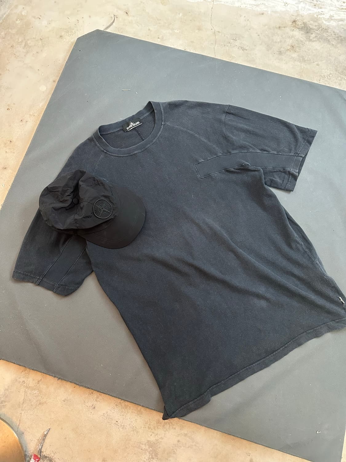 스톤아일랜드 쉐도우프로젝트 반팔티 상품이미지1