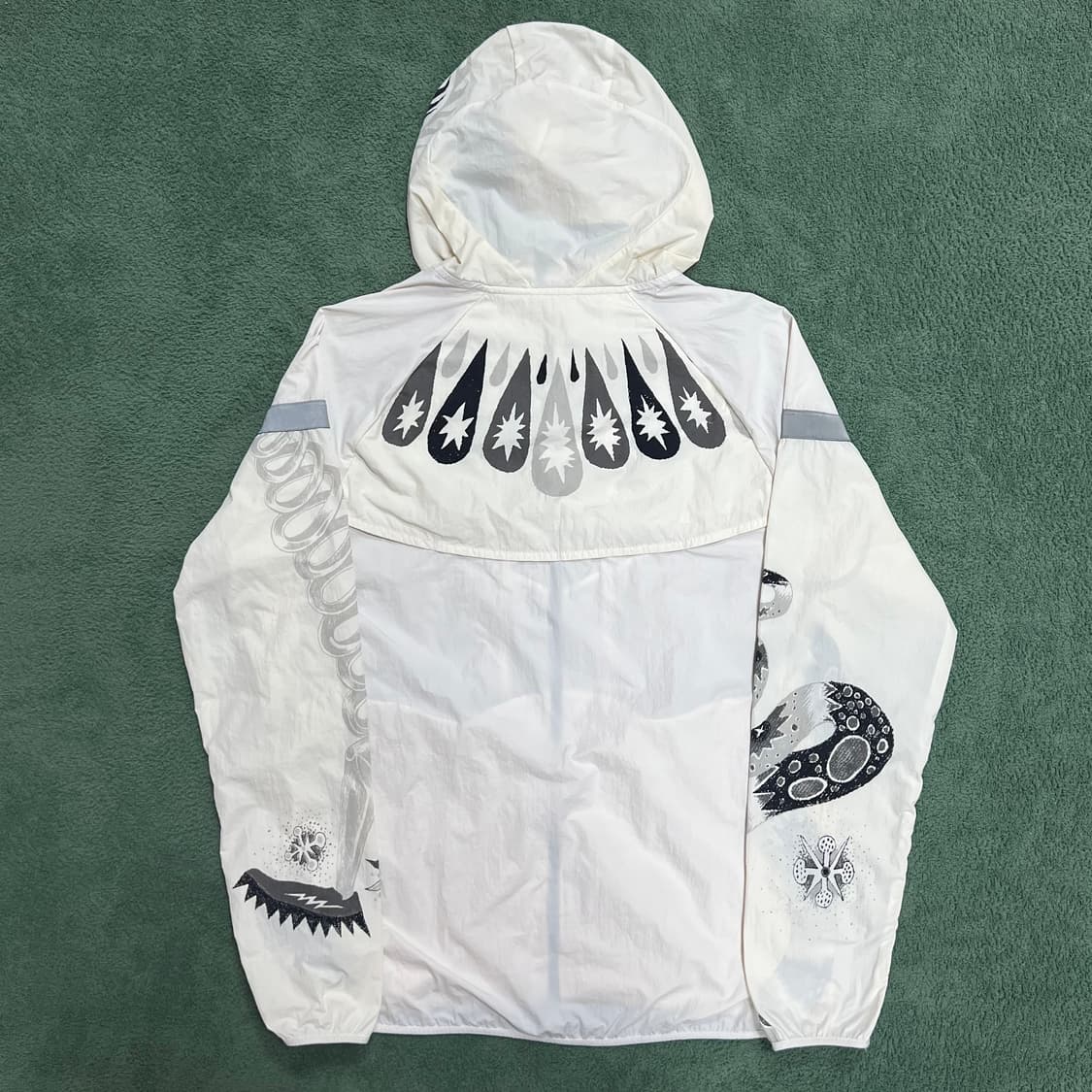 나이키 와일드 런 윈드러너 바람막이 상품이미지2