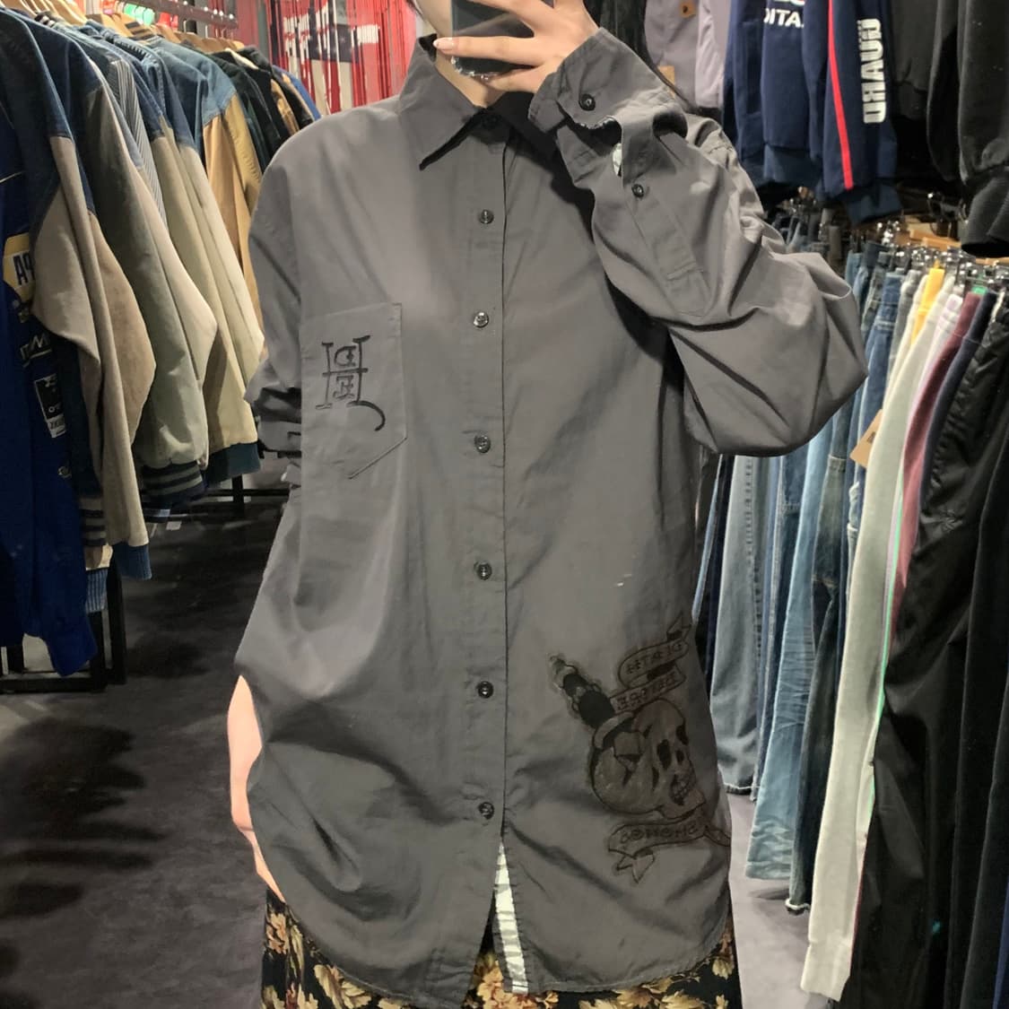 [IM] EdHardy 에드하디 스컬 스터드 셔츠 그레이 상품이미지3