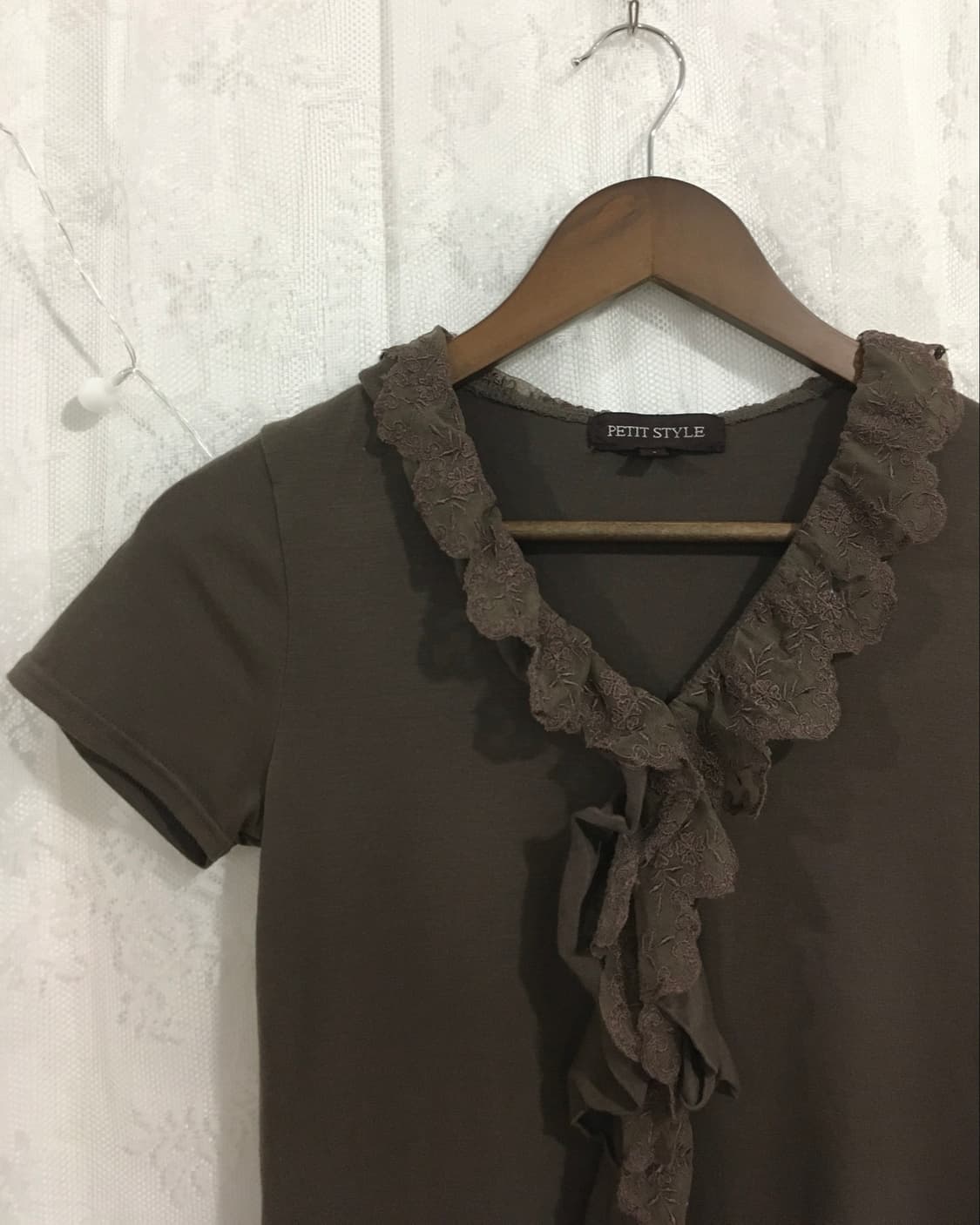 JPN khaki brown lace frill top 상품이미지5