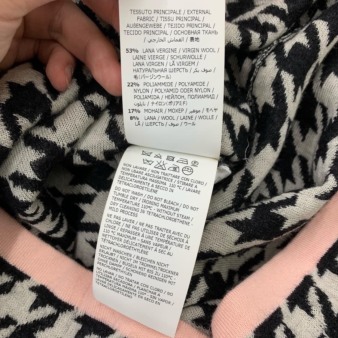 살바토레 페라가모 하운드 투스 체크 시보리 하프 니트 상품이미지7