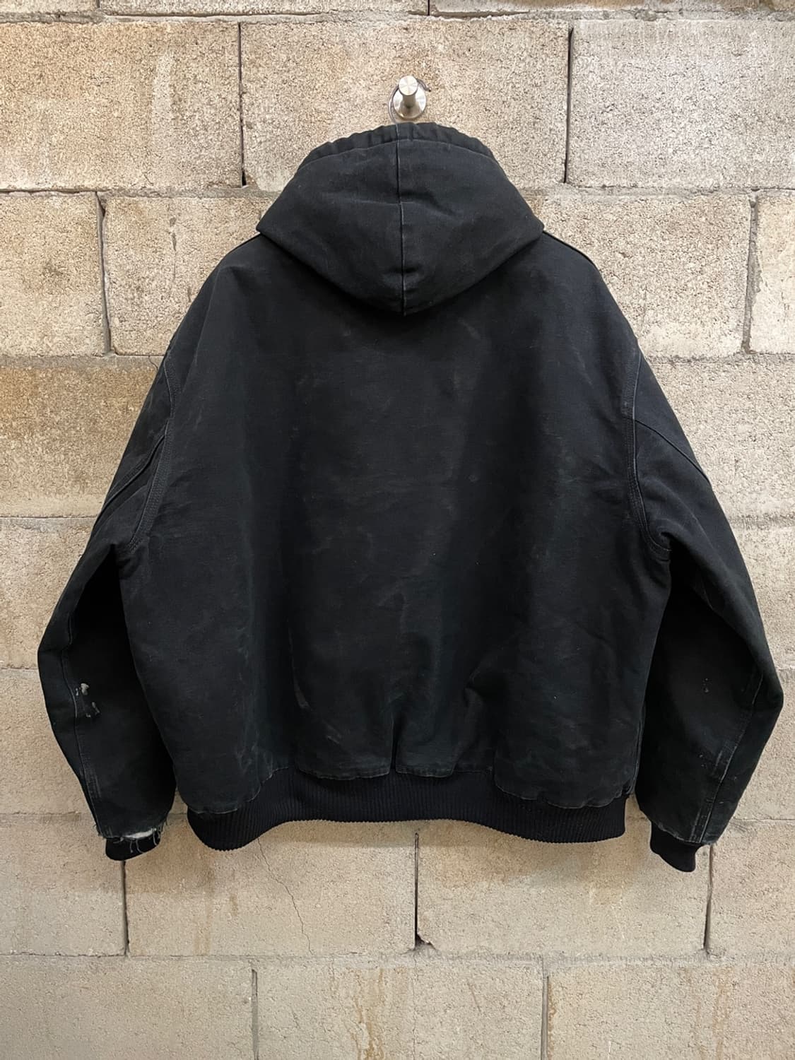 칼하트 J131 블랙 액티브 자켓 상품이미지6