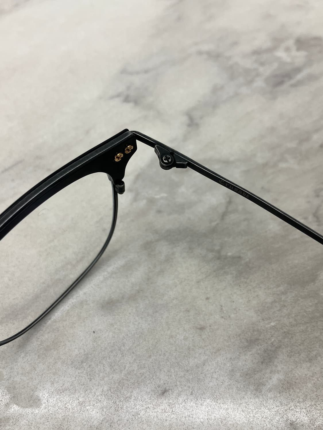 B33 크루세이드 Crusade 블랙 스틸 하금테 안경(14g) 상품이미지3