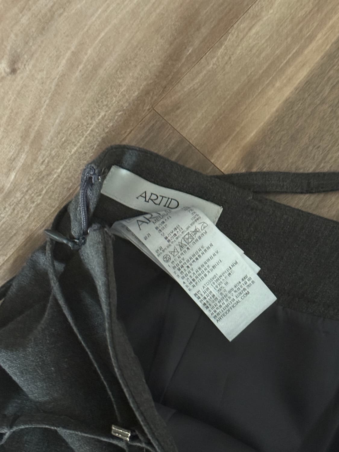 (1회 시착)  아티드 더블 스트랩 울 맥시 스커트 차콜 m 상품이미지3