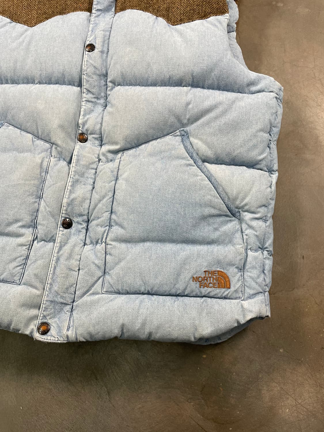 노스페이스 데님 패딩조끼 상품이미지3