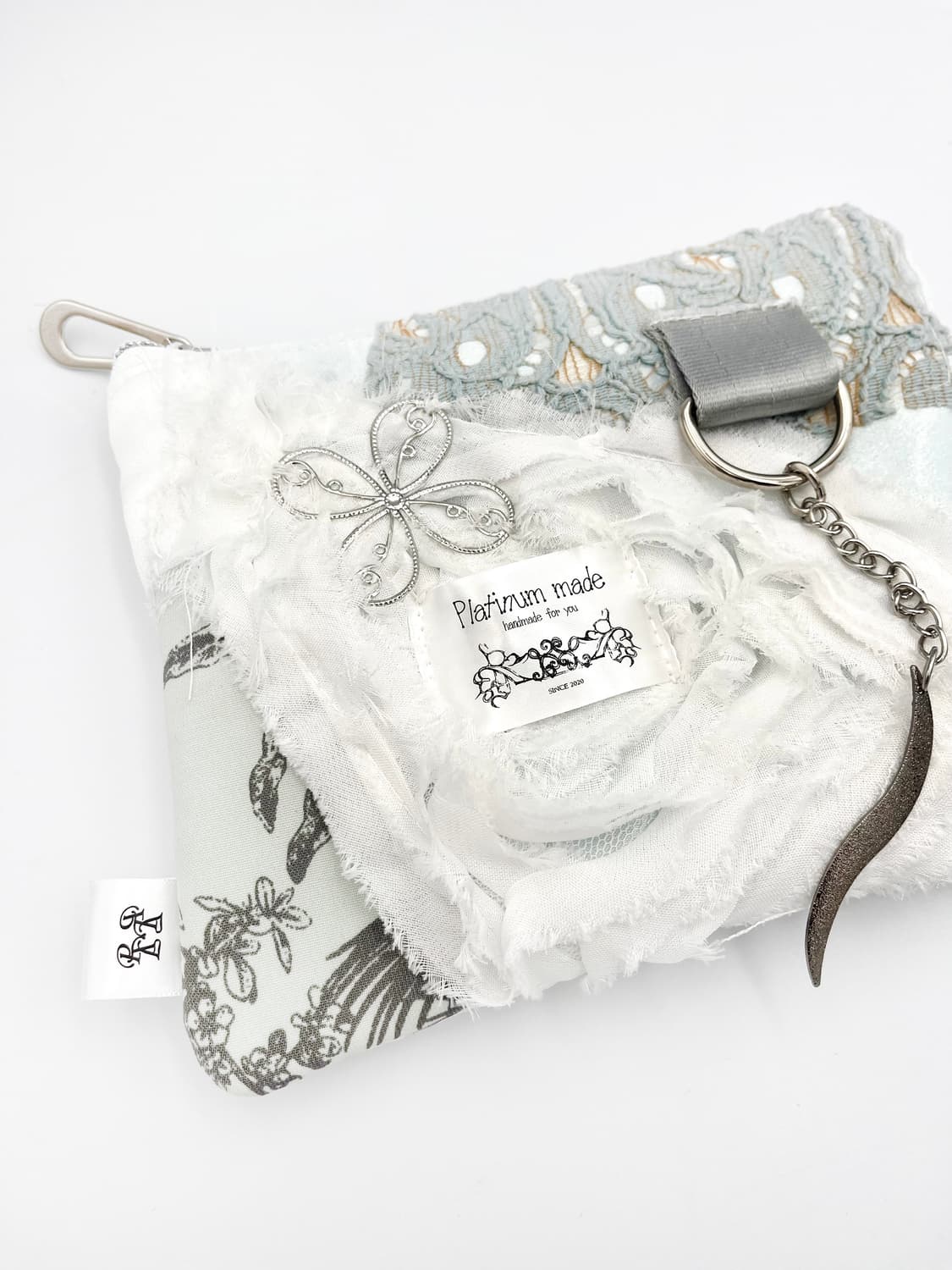 Pom pom Pouch 상품이미지2