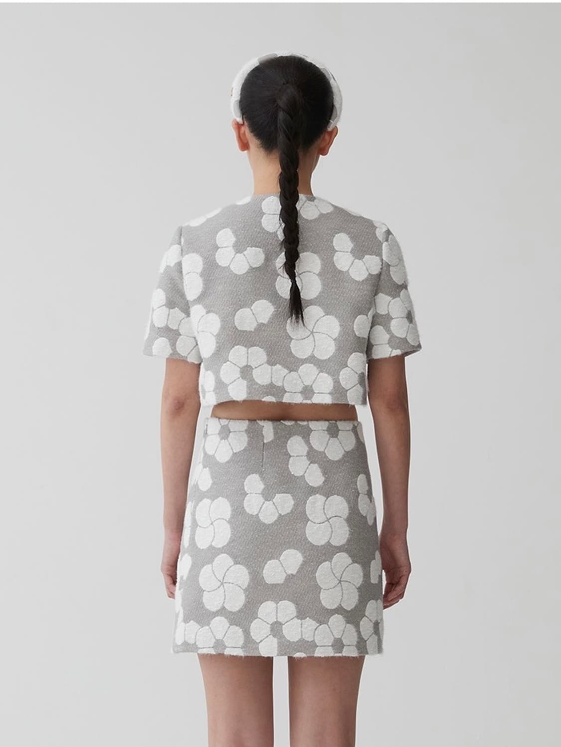 MINJUKIM_ 민주킴 바리 플라워 자카드 크롭 탑 36 상품이미지4