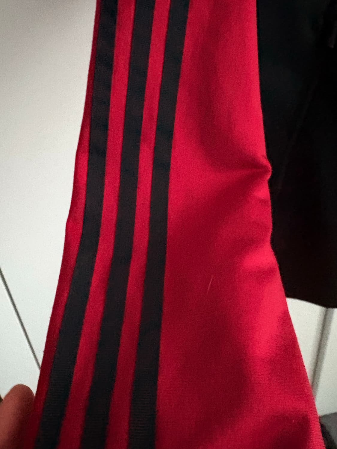 아디다스 희귀 유로파 블랙 레드 검정 빨강 트랙탑 져지 L 100 상품이미지4