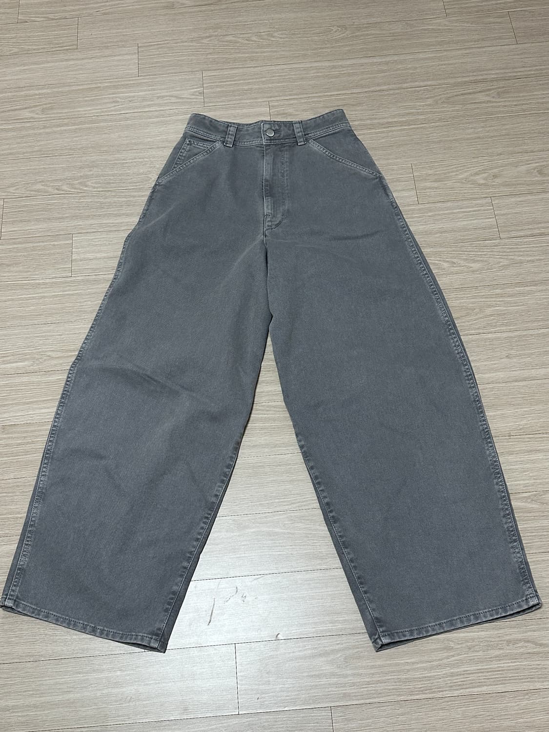 LEMAIRE Grey Wide Denim Pants 상품이미지2