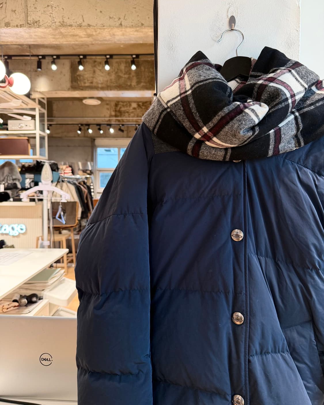 비비안 웨스트우드 네이비 덕다운 머플러 점퍼 상품이미지4