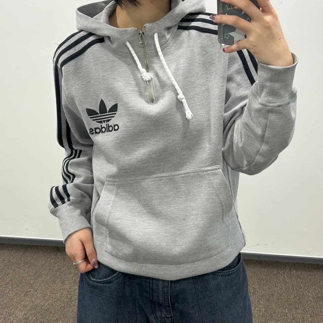 Lacoste 라코스테 스몰로고 그레이 맨투맨  상품이미지1