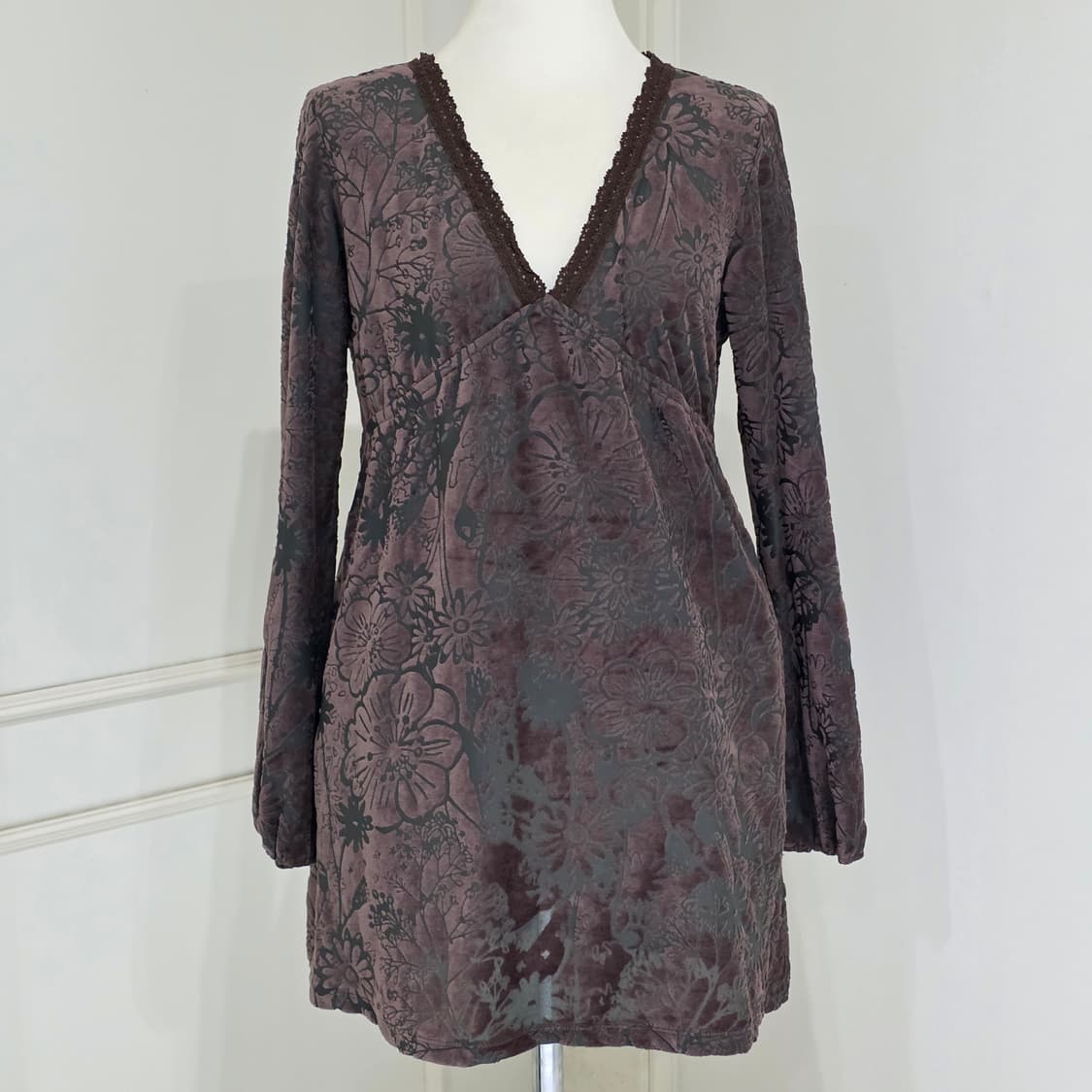 일본빈티지 오리엔탈y2k 브라운x카키 벨벳 롱슬리브 상품이미지2