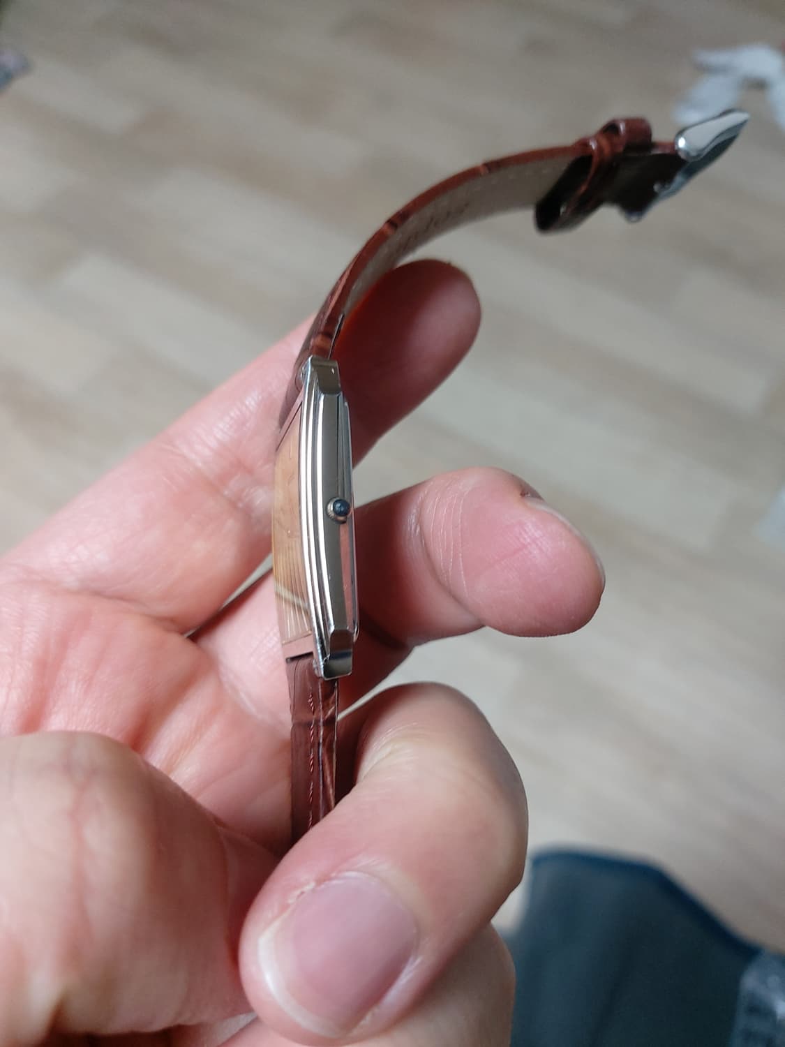 세이코 Dolce 사각 금장 가죽 시계 상품이미지2