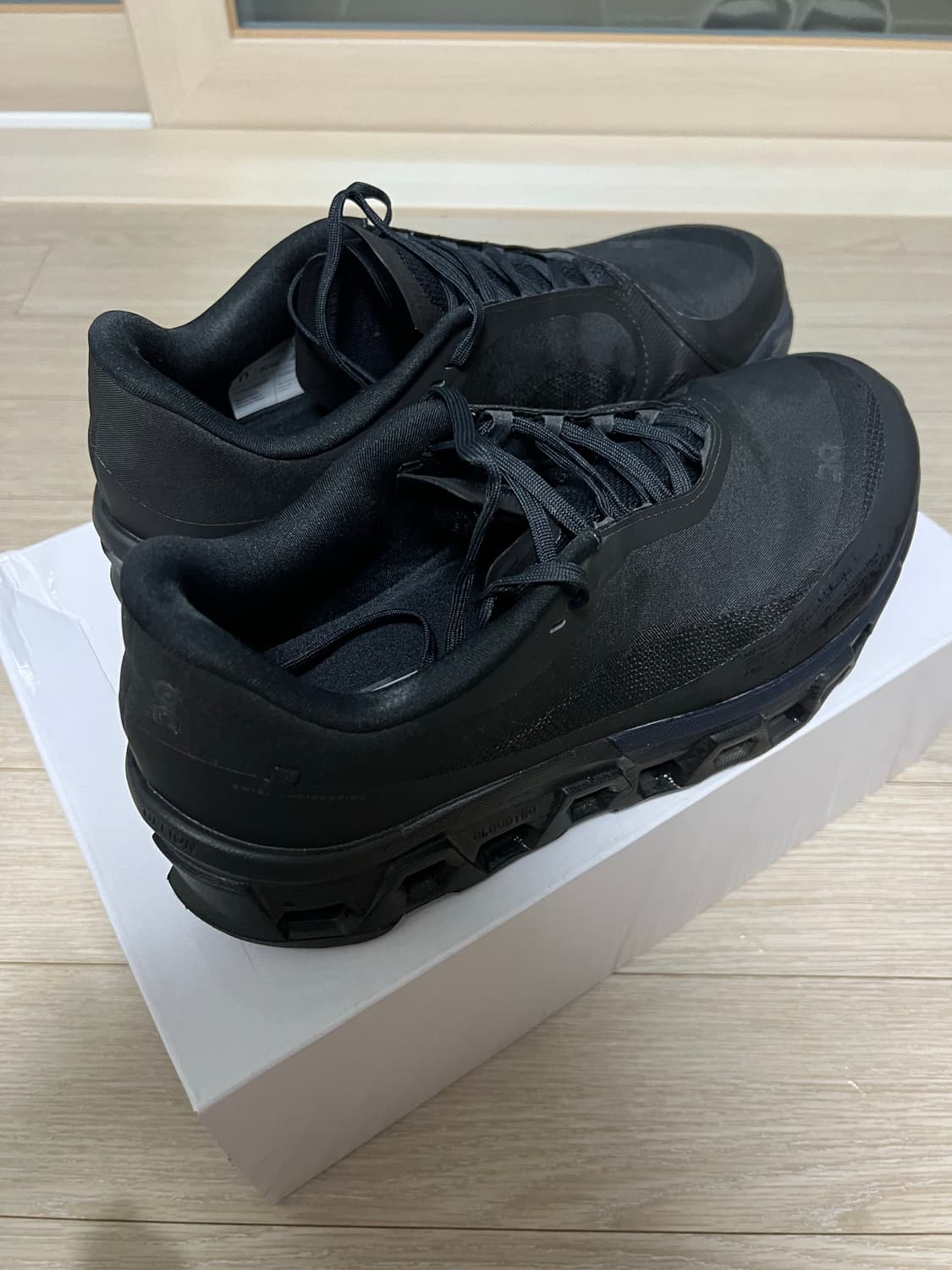 온 러닝 x 포스트 아카이브 팩션 (파프) 클라우드몬스터 2 블랙 마그넷 상품이미지3