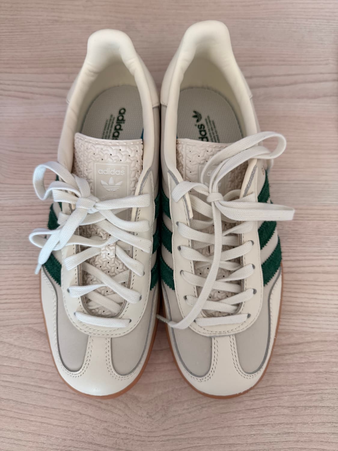 아디다스X에미 가젤 인도어 오프화이트 다크 그린 245mm 새상품 팝니다 상품이미지4