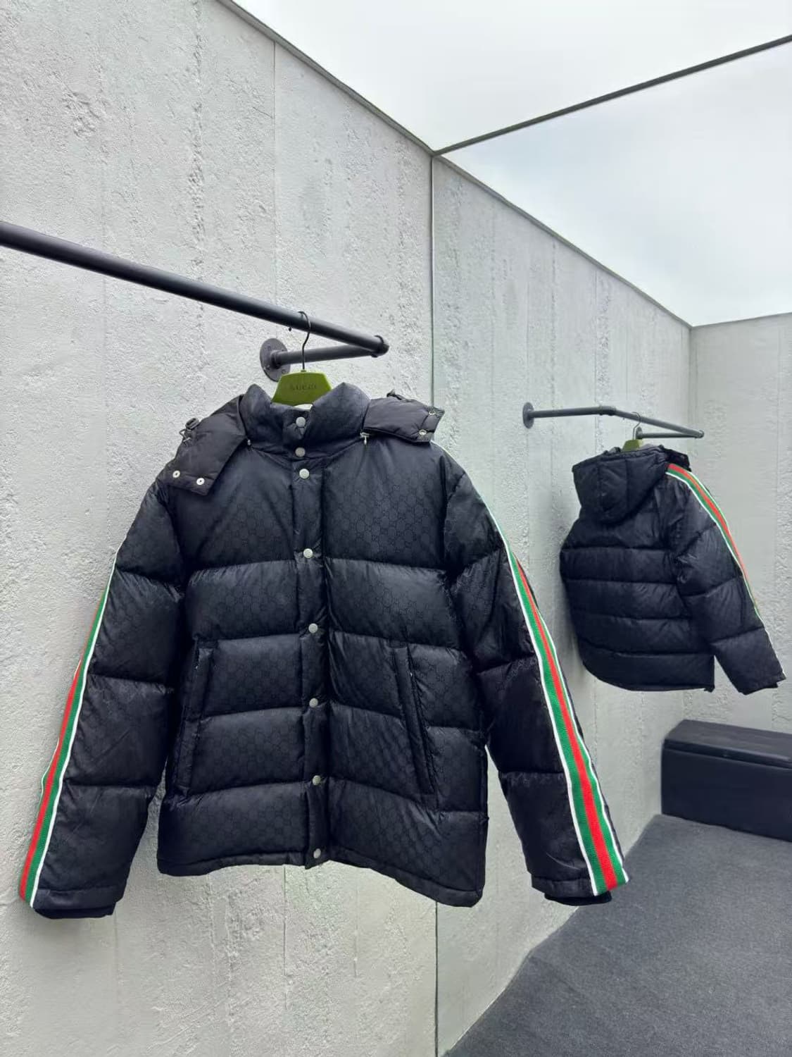 [구;찌] 새상품 / 패딩 / 약 105~110 사이즈 상품이미지1