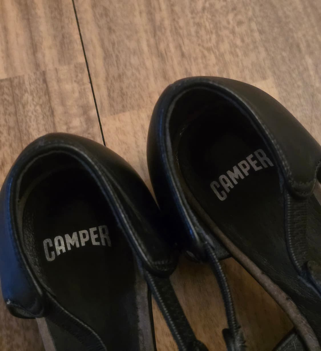 Camper 캠퍼 레더 블랙 샌들 35 상품이미지3