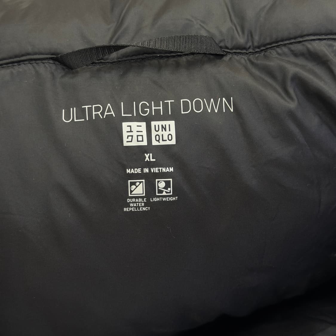 유니클로 울트라라이트 다운 패딩 블랙 XL 상품이미지3