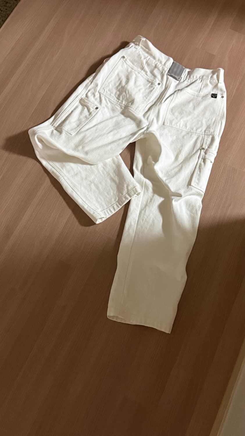 플라스틱프로덕트 화이트팬츠 상품이미지2