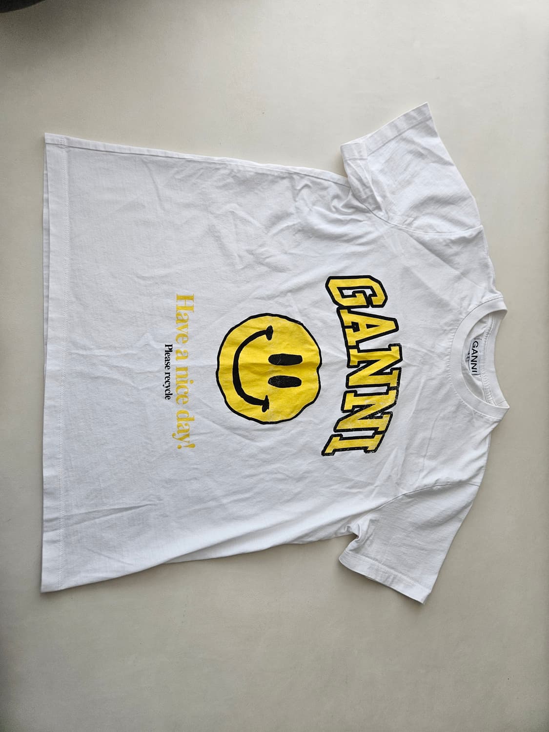 가니 스마일 반팔티셔츠  상품이미지1