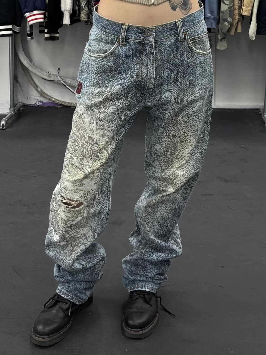 카라쿠리 타마시 뱀피 드래곤 데님팬츠 상품이미지2